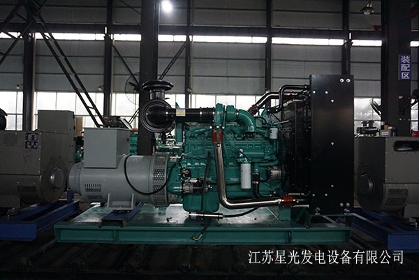 柴油發(fā)電機(jī)組 柴油發(fā)電機(jī)組