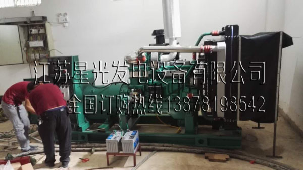 柴油發(fā)電機(jī)組 柴油發(fā)電機(jī)組